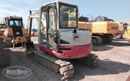 Used Excavator,Used Excavator in yard,Used Takeuchi in yard,Front of used Takeuchi